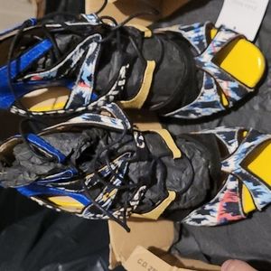 Zara Multicolor strappy sandal. Size 38/ 7.5. With box